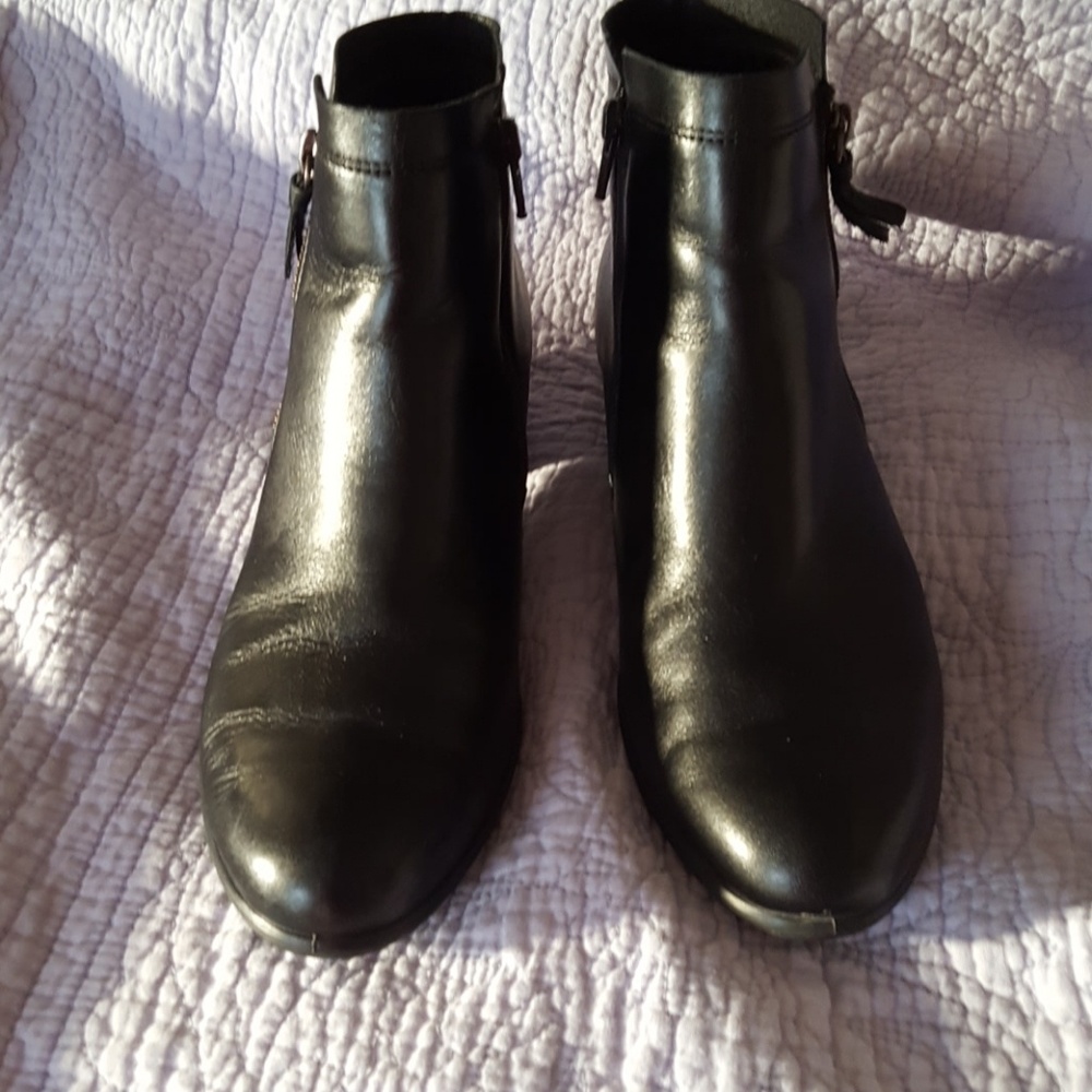 Ecco Black Booties